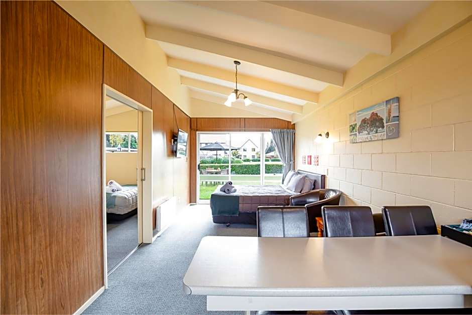Alpine View Motel