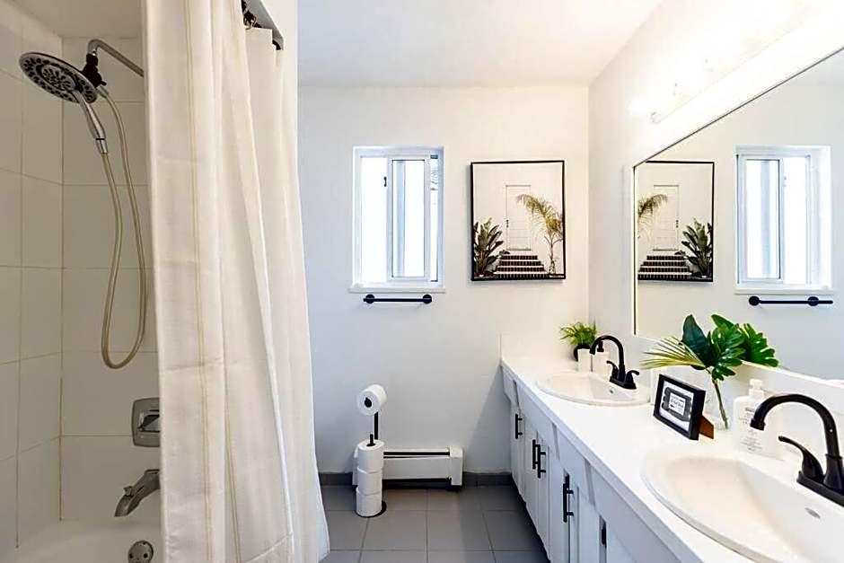 Beautiful Vancouver Special Home