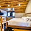 The Haüs Windham - Luxury Suites, Hot Tub, Mountain Views!