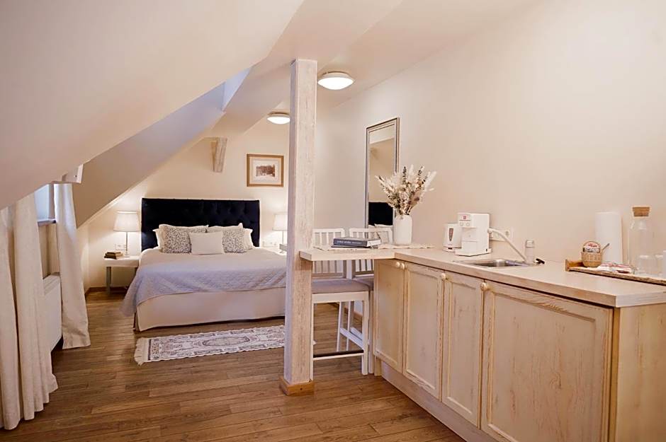 Karlamuiza Country Hotel