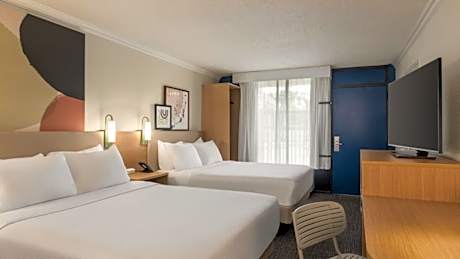 2 Double Beds Non-Smoking