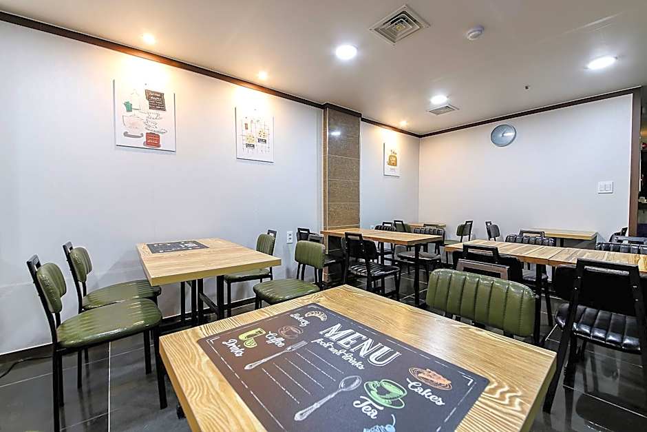 Ost Hotel