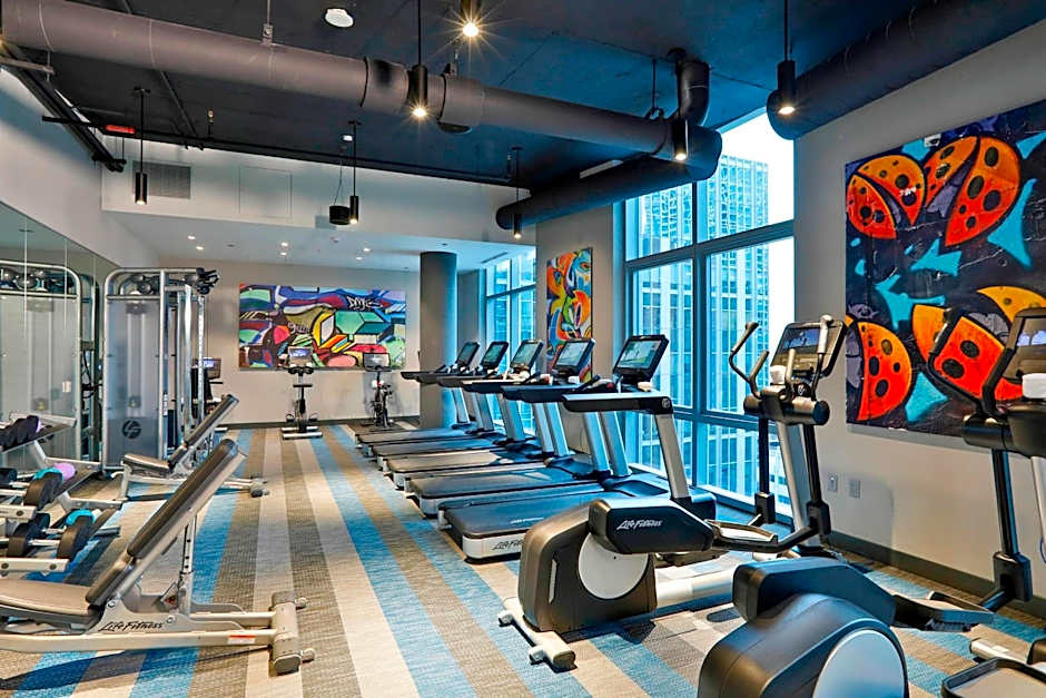 Aloft Chicago Mag Mile