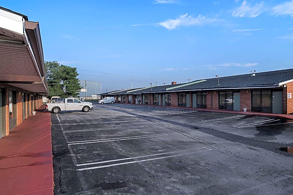 Quality Inn & Suites Skyways