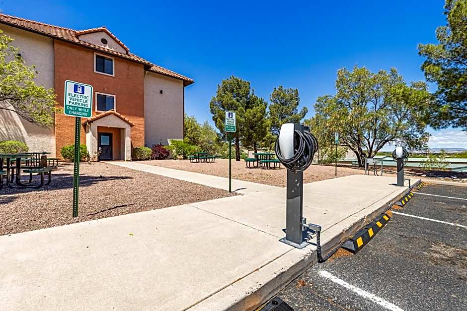 Days Inn by Wyndham Camp Verde Arizona