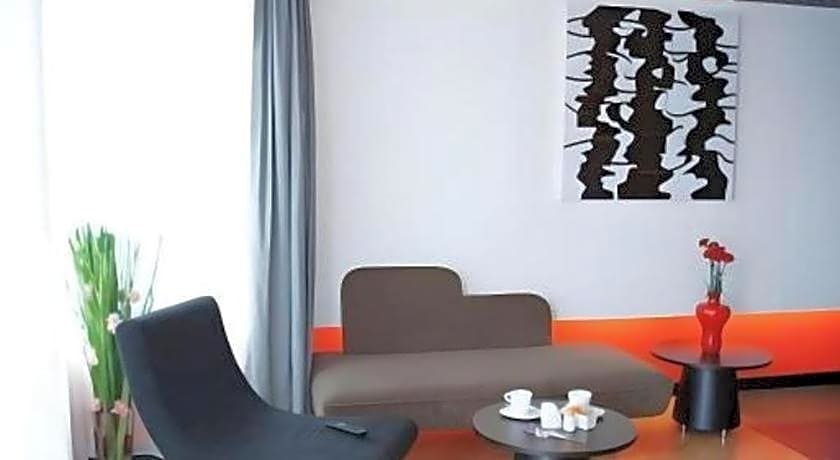 The Sez Hotel Bangsaen