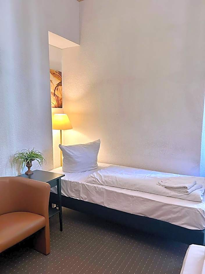 Hotel Adam