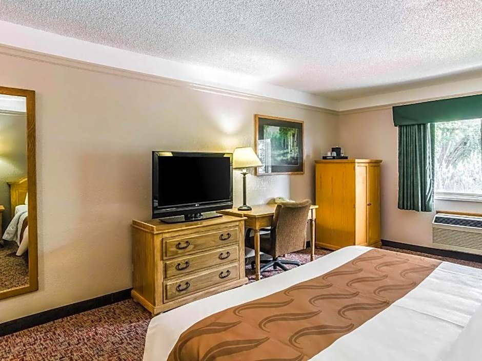 Quality Inn