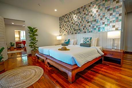 4-Bedroom Luxury Pool Villa