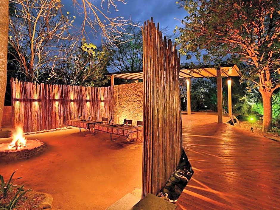 Zazu Private Bush Lodge