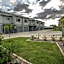 Spinifex Motel and Serviced Apartments