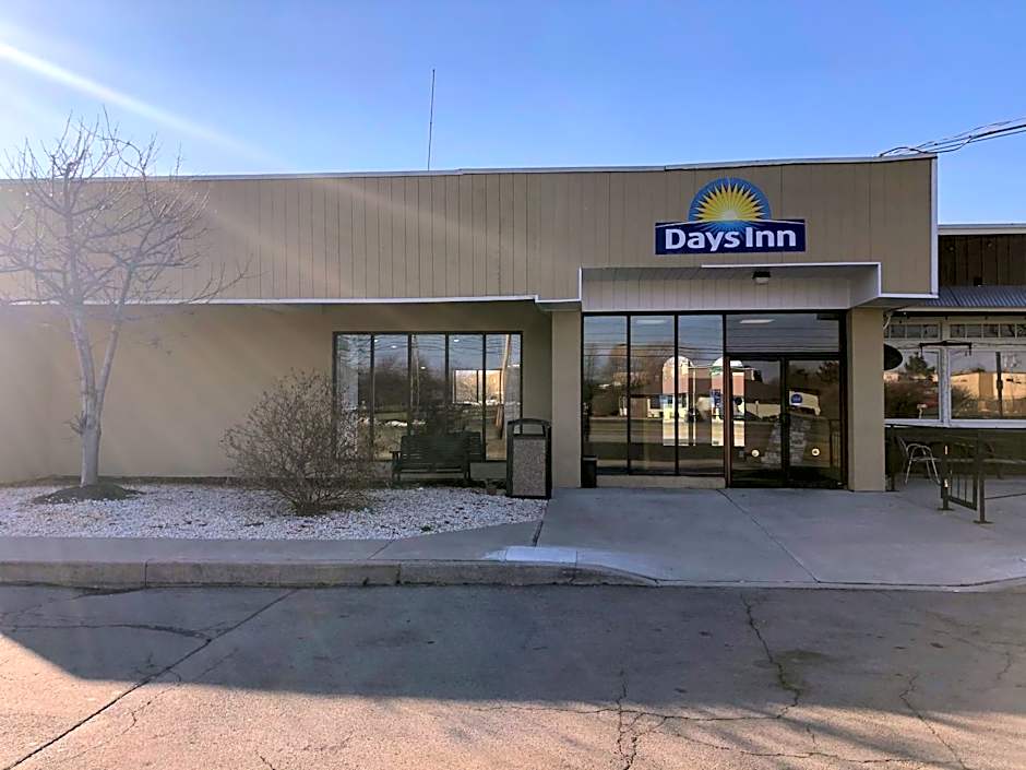 Days Inn by Wyndham Henrietta/Rochester Area