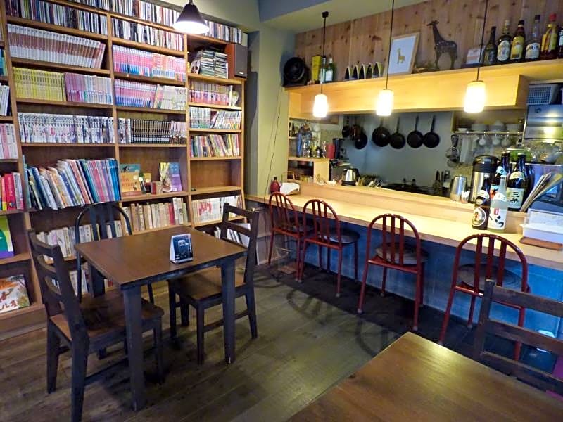 Guesthouse Hyakumanben Cross