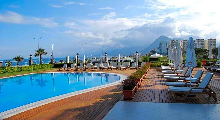 Crowne Plaza Antalya By IHG