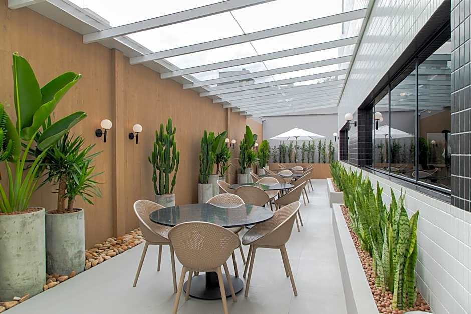 Slim Curitiba Alto da XV