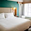 Holiday Inn Macon North By IHG