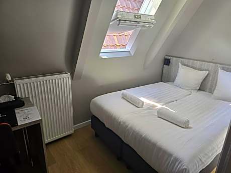 Small Double Room with Private Bathroom