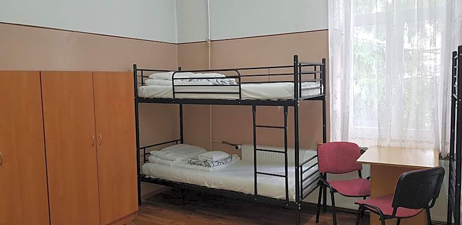 Schronisko Młodzieżowe PTSM Matecznik