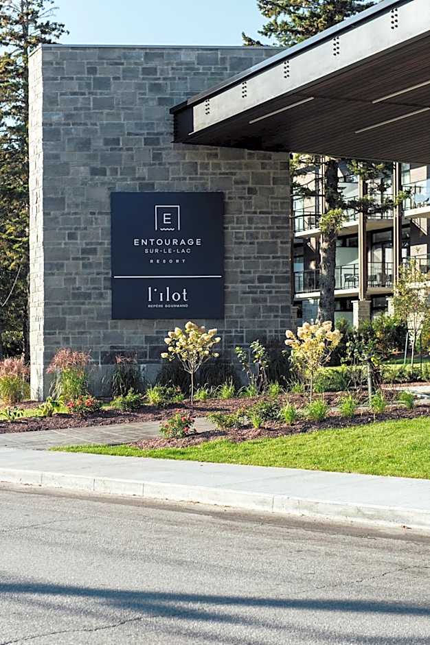 Entourage sur-le-Lac