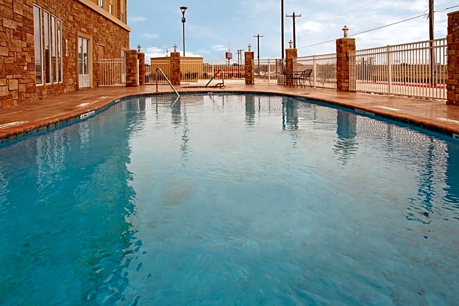 Holiday Inn Express Hotel & Suites Austin South - Buda By IHG