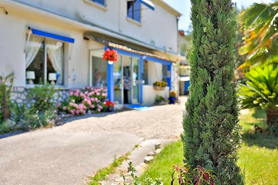 Hotel Cayrons Vence & St Paul de Vence