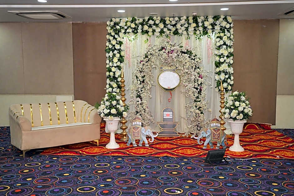 Ambar Sarovar Portico Hotel - Gandhidham