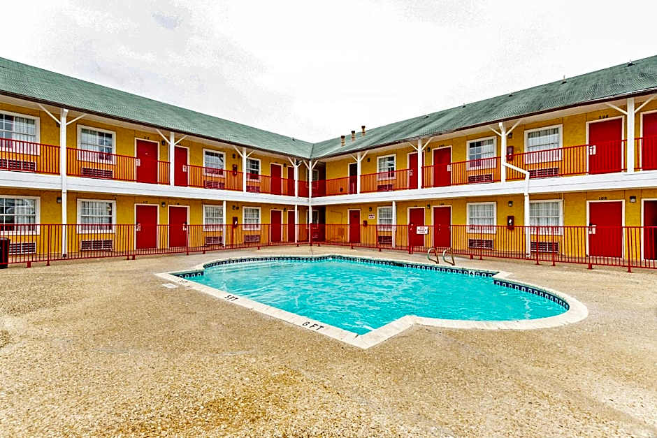 OYO Hotel San Antonio Lackland near Seaworld