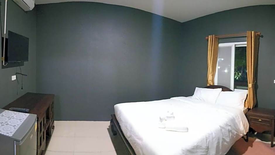 บ้านสวนแก้วเฮือนคำ