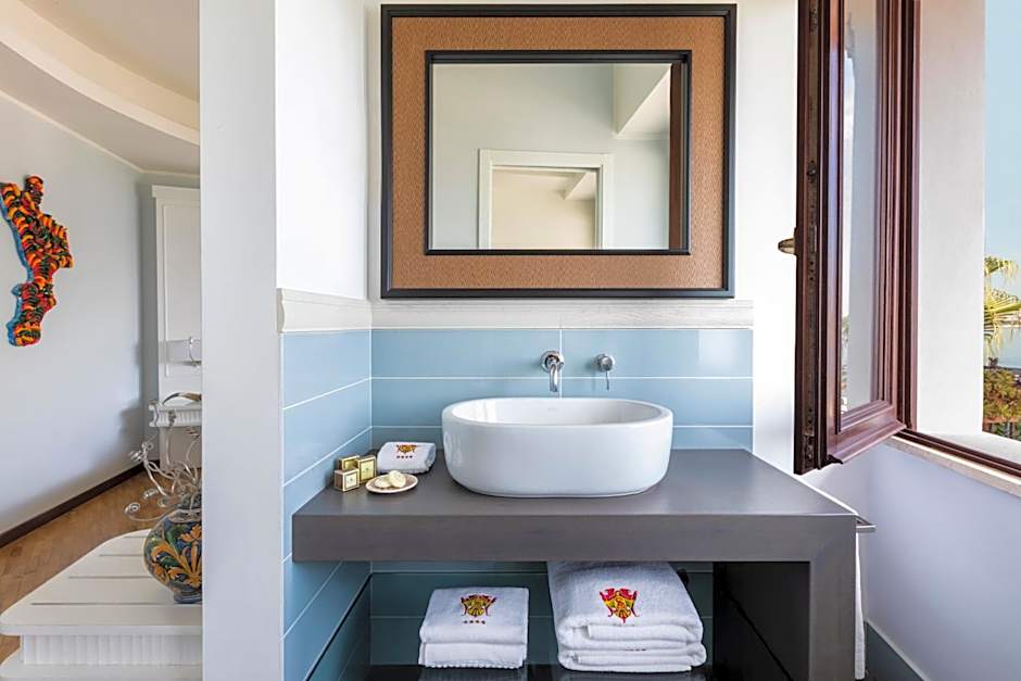 Hotel Lido degli Scogli