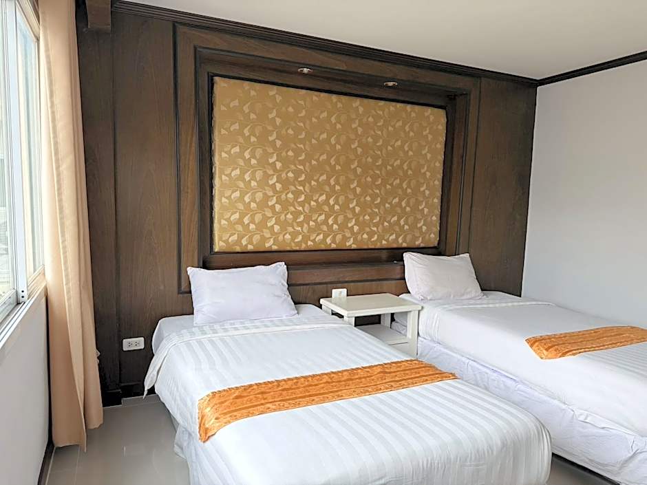Piyaporn Pavilion Hotel