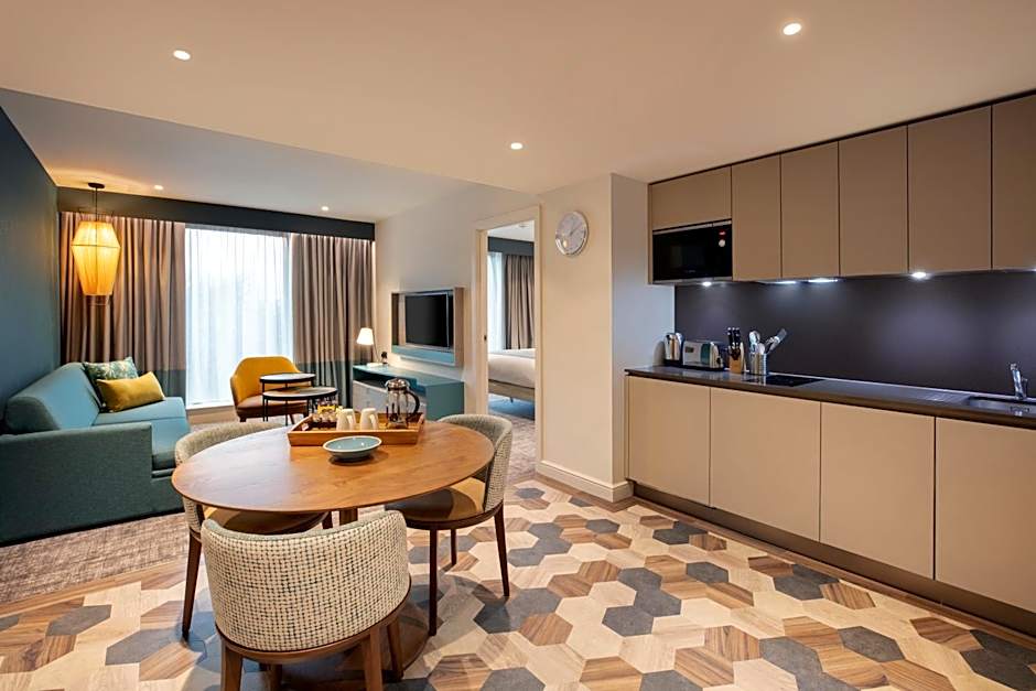 STAYBRIDGE SUITES LONDON-HEATHROW BATH ROAD By IHG