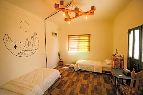 Twin Room with Mountain View