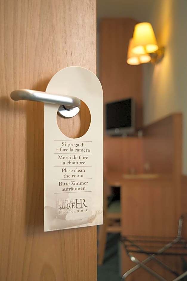 Hotel Re