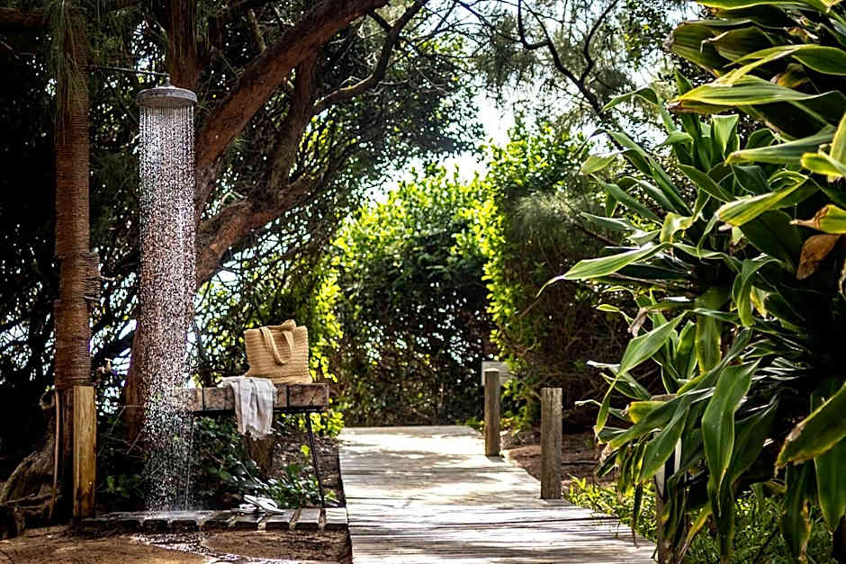 Thonga Beach Lodge
