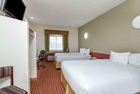 2 Queen Beds, Accessible Room, Non-Smoking
