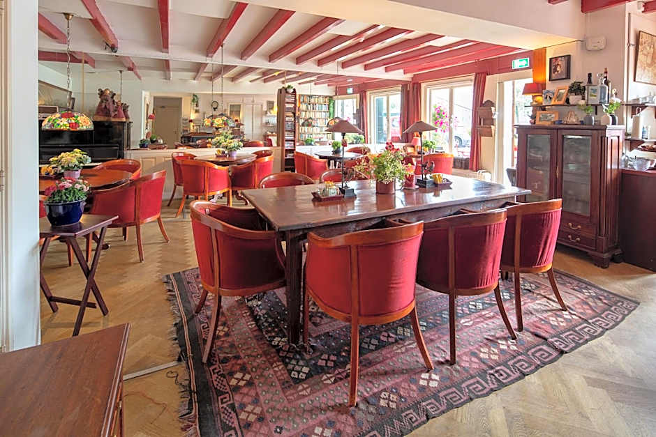 Amsterdam House Hotel