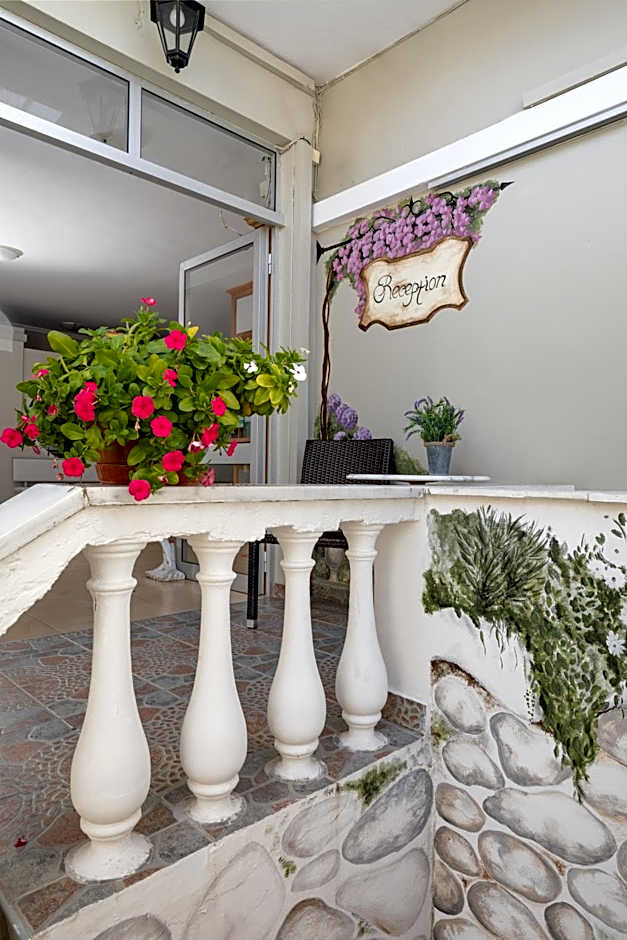 Bella Vista Beach Hotel