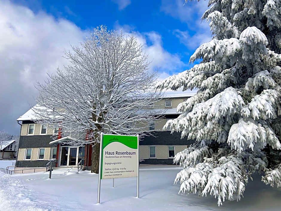 Haus Rosenbaum am Rennsteig Gruppenhaus - Pension - Ferienhaus bis 50 Personen