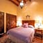 Exclusive Luxury Guest Center House