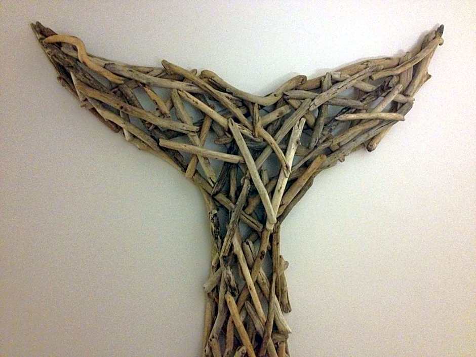 Whale Rock Luxury Lodge