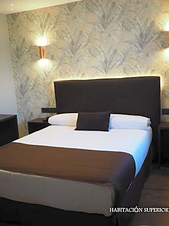 Superior Double Room (1 Adult)