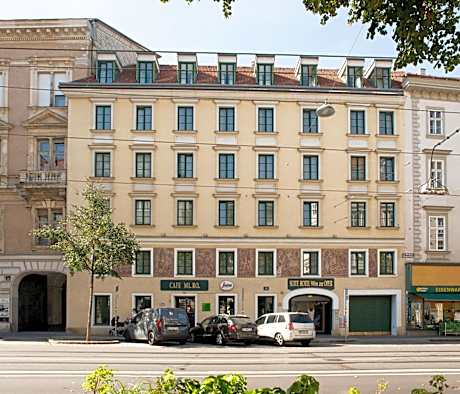 Suite Hotel 900 m zur Oper