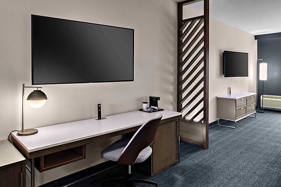 Courtyard by Marriott Jefferson City