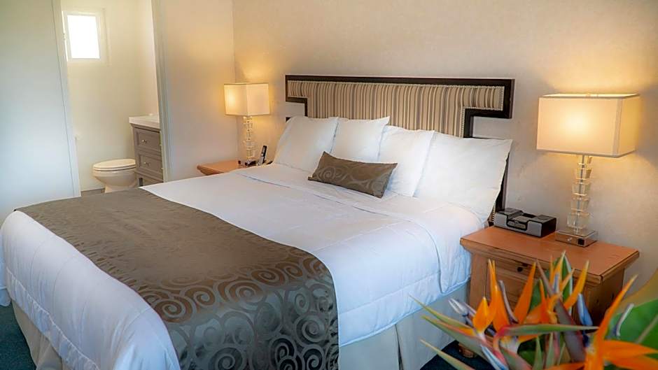 San Simeon Lodge