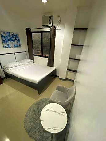 Ma Lourdes' Inn