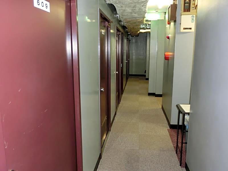 Shochikubai Hostel No.2 - Men Only