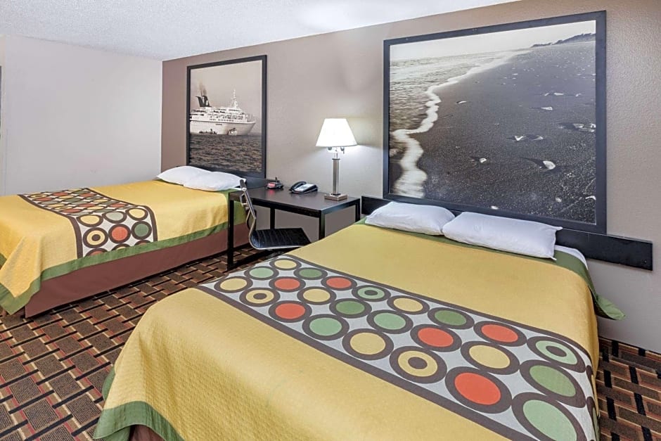 Super 8 by Wyndham League City