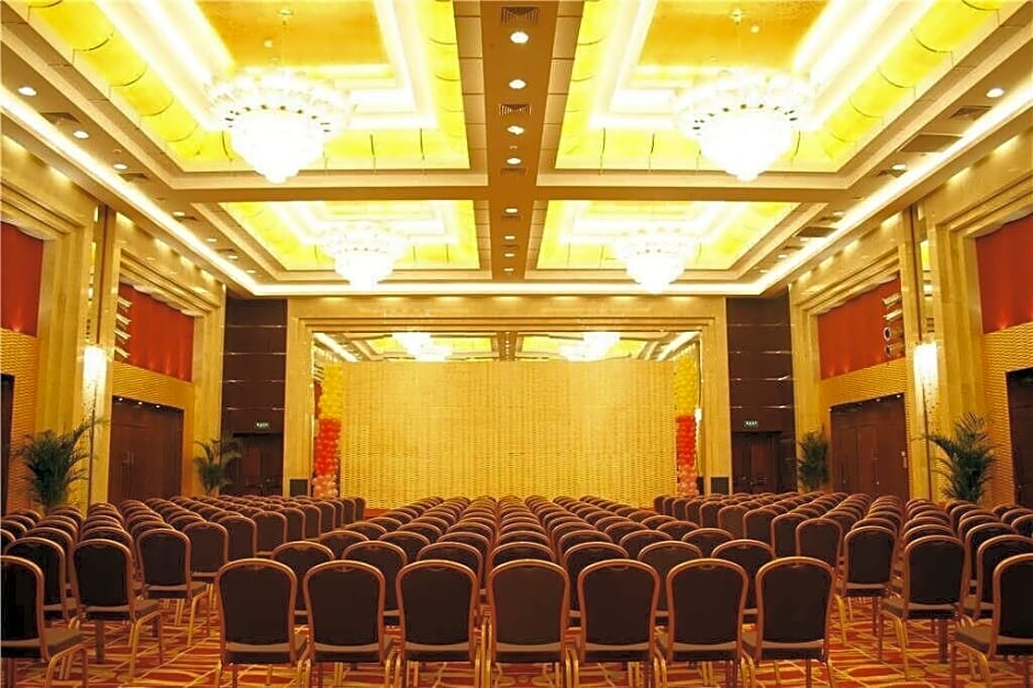 Days Hotel & Suites by Wyndham Jiaozuo