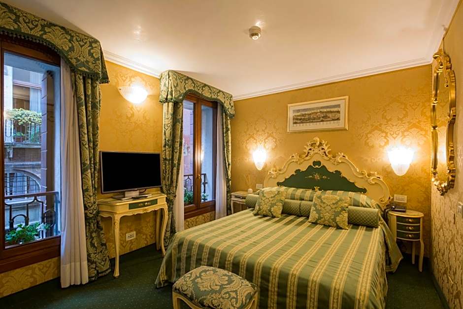 Hotel Becher