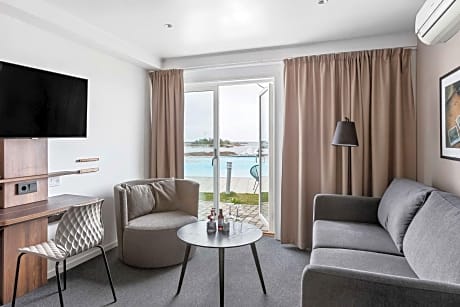 King Suite with Sea View